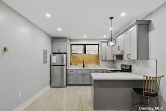 802 Miller Ave in Brooklyn, NY - Building Photo - Building Photo
