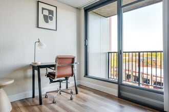 808-812-812 Memorial Dr in Cambridge, MA - Building Photo - Building Photo