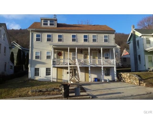 536-540 South Ave in Jim Thorpe, PA - Foto de edificio