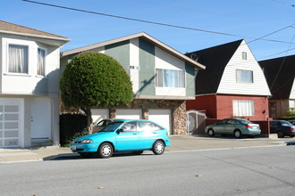 348 Commercial Ave in South San Francisco, CA - Building Photo - Building Photo