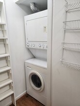 20225 Shipley Ter, Unit 102 in Germantown, MD - Building Photo - Building Photo