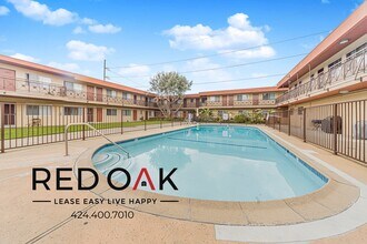 3655 Artesia Blvd in Torrance, CA - Foto de edificio - Building Photo