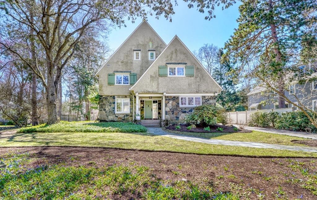 23 Jefferson Rd in Winchester, MA - Foto de edificio