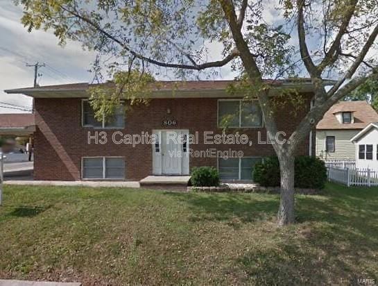 property at 806 Olive St