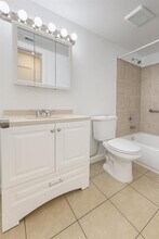 1151 NE 17th Ct in Fort Lauderdale, FL - Building Photo - Building Photo