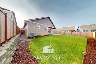 9728 Brayden Ct SE in Lacey, WA - Building Photo - Building Photo