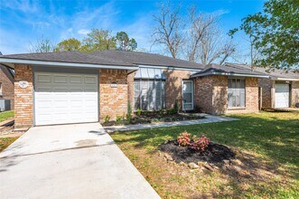 503 Bellmar Ln in Friendswood, TX - Building Photo - Building Photo