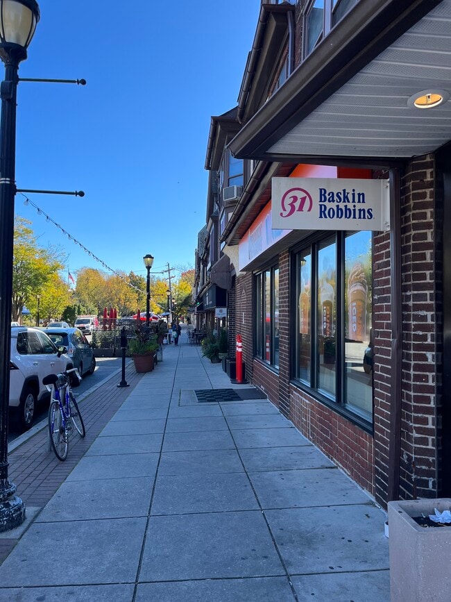 1 S Chester Rd, Unit 3 in Swarthmore, PA - Building Photo - Building Photo