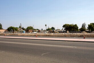 Butterfly Gardens in Clovis, CA - Building Photo - Building Photo