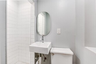 12 Foster St in Boston, MA - Building Photo - Building Photo