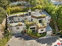 1414 Dawnridge Dr in Beverly Hills, CA - Foto de edificio - Building Photo