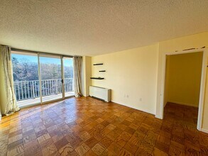 1225 Martha Custis Dr in Alexandria, VA - Building Photo - Building Photo
