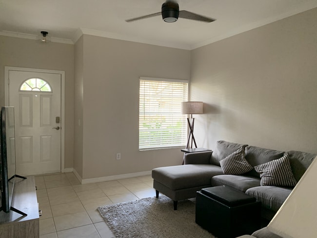 7679 Plantation Cir in University Park, FL - Building Photo - Building Photo