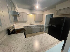 4702 Walden Pond Dr in Raleigh, NC - Building Photo - Building Photo