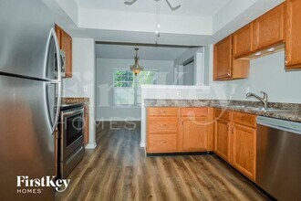 4824 Ossington Ct in Indianapolis, IN - Building Photo - Building Photo