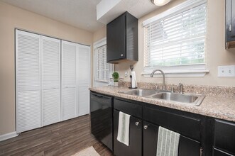 Georgia Green in Athens, GA - Building Photo - Interior Photo