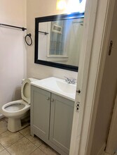 7819 S Cornell Ave in Chicago, IL - Building Photo - Building Photo