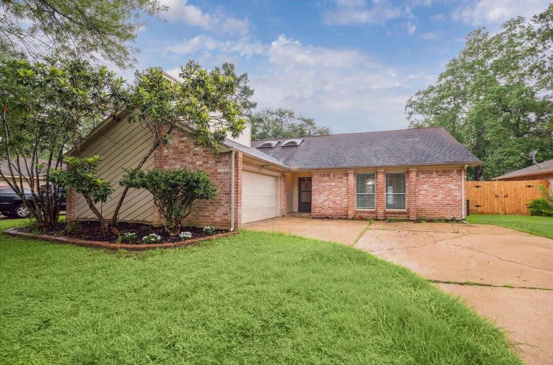 25903 Long Hill Ln in Spring, TX - Building Photo
