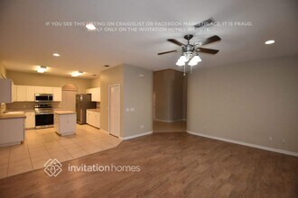 3409 Gray Whetstone St in Brandon, FL - Building Photo - Building Photo