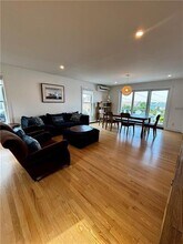 433 Wolcott Ave in Middletown, RI - Building Photo - Building Photo