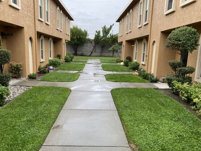 property at 1206 Dana Dr