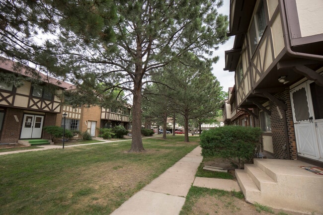 3872 Constitution Ave in Colorado Springs, CO - Building Photo - Building Photo