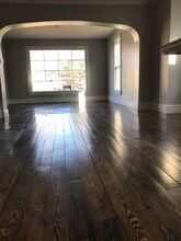 918 South Westnedge Avenue, Unit #1 in Kalamazoo, MI - Foto de edificio - Building Photo