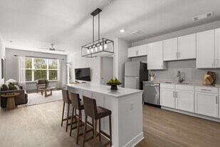 Forest Edge Apartments in Charlestown, IN - Building Photo