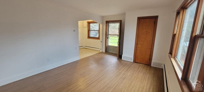 6140 NY-9G, Unit 1 in Hudson, NY - Building Photo - Building Photo