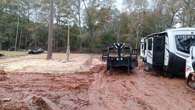 11468 Underwood St in Willis, TX - Foto de edificio - Building Photo