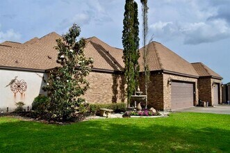 101 Sir Cameron in Lumberton, TX - Foto de edificio - Building Photo
