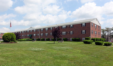 Regency Apartments in Bensalem, PA - Building Photo - Building Photo