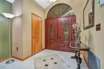 1061 Piedmont Oaks Dr in Apopka, FL - Foto de edificio - Building Photo