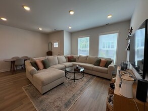 5012 Calvine Mill Way in Charlotte, NC - Building Photo - Building Photo