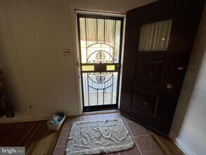 1053 E Sydney St in Philadelphia, PA - Building Photo - Building Photo