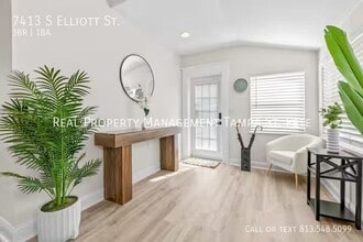 7413 S Elliott St in Tampa, FL - Building Photo - Building Photo
