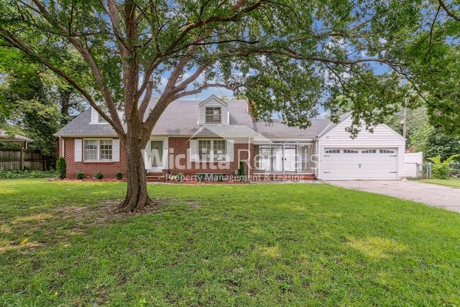 property at 1639 N Garland St