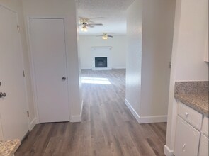 27226 San Jose Ave in Madera, CA - Building Photo - Building Photo