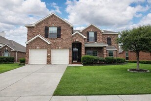 8225 Painted Tree Tr in Fort Worth, TX - Building Photo