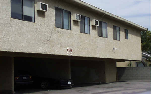 6616 Vineland Ave in North Hollywood, CA - Building Photo - Building Photo