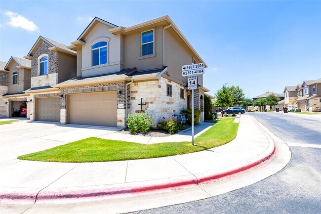 2880 Donnell Dr in Round Rock, TX - Building Photo - Building Photo