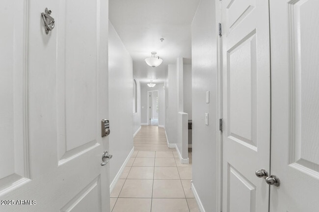 5350 E Deer Valley Dr