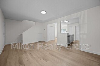 107 Laura Ln in Lillington, NC - Building Photo - Building Photo