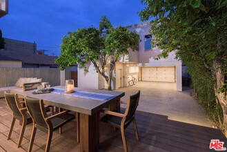 624 Santa Clara Ave in Los Angeles, CA - Building Photo - Building Photo