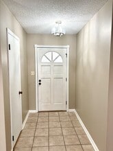 2019 Bradley Ave in Valdosta, GA - Building Photo - Building Photo