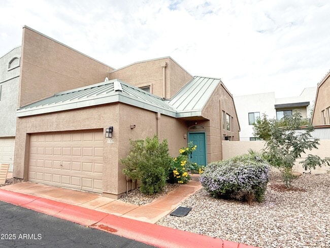 2027 E University Dr in Tempe, AZ - Building Photo - Building Photo