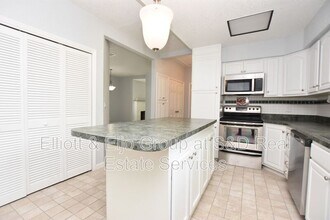 1127 Oakhill St in Lakeland, FL - Building Photo - Building Photo