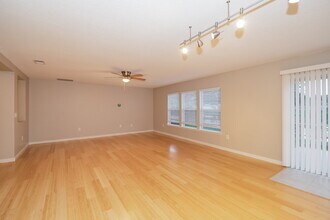 1153 Dawn Creek Ct in Jacksonville, FL - Building Photo - Building Photo