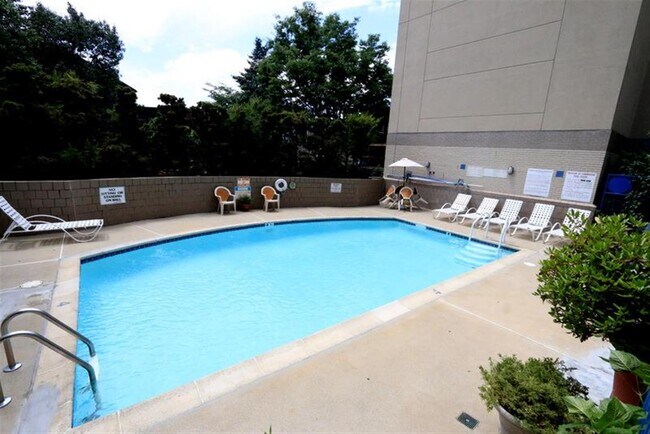 170 Gore St, Unit 12 in Cambridge, MA - Building Photo - Building Photo