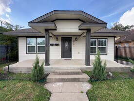 224 Everton St in Houston, TX - Building Photo